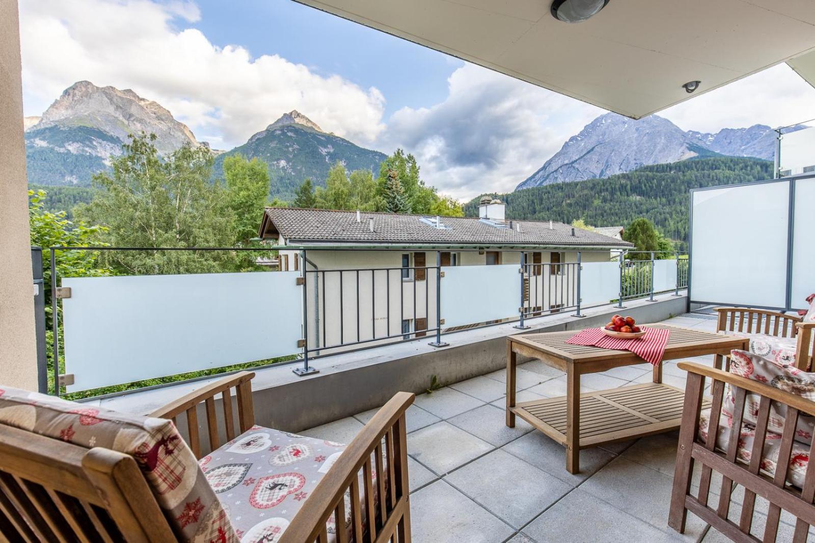 Appartement La Stuevetta à Scuol Extérieur photo